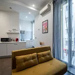 Cozy Boutique In Porta Venezia شقة