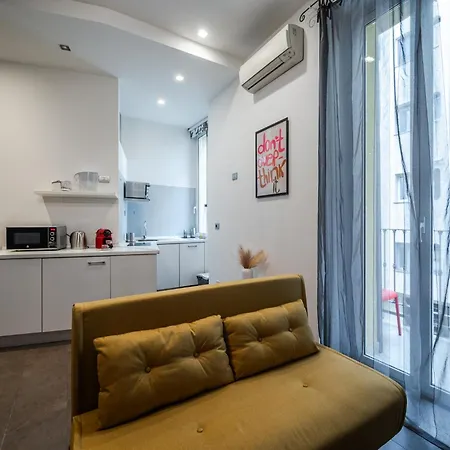 Cozy Boutique In Porta Venezia 아파트